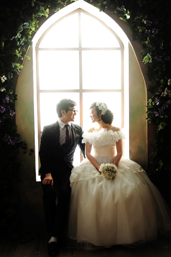 婚纱拍摄感言_动漫婚纱情侣头像(2)