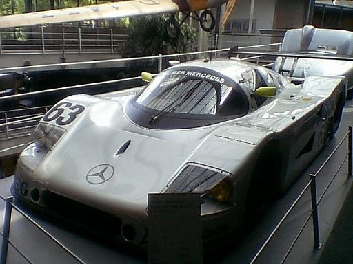 自拍 斯图加特 保时捷展示厅(更新 添加F1赛车