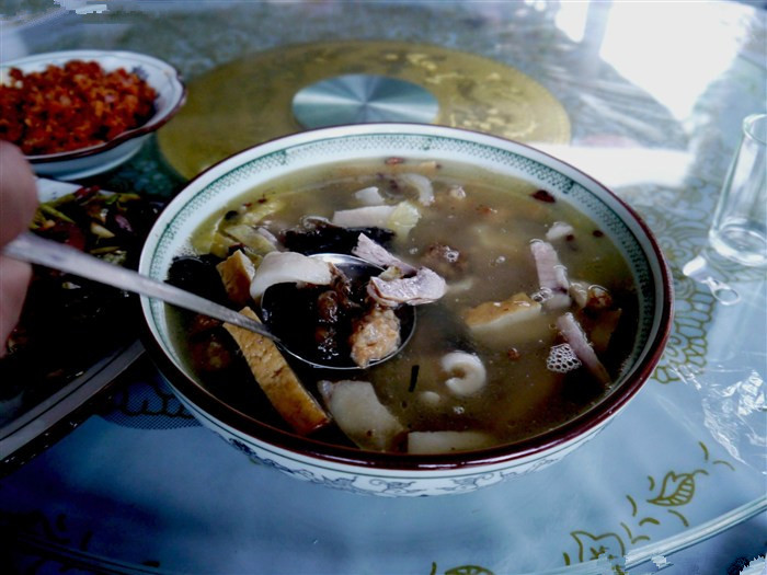 猪肉怎么做汤菜 320433_8ef91373565708c7f2d5823f3e2ee.jpg