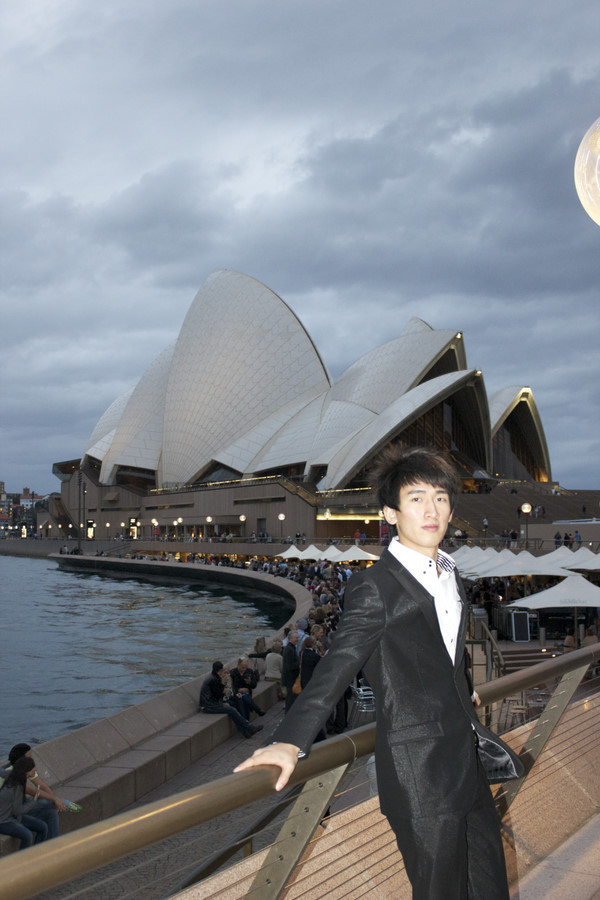 想开一家母婴店,现在需要找一下奶粉和尿不湿