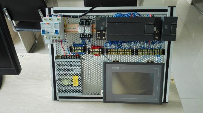 三菱plc_plc工程师收入(2)