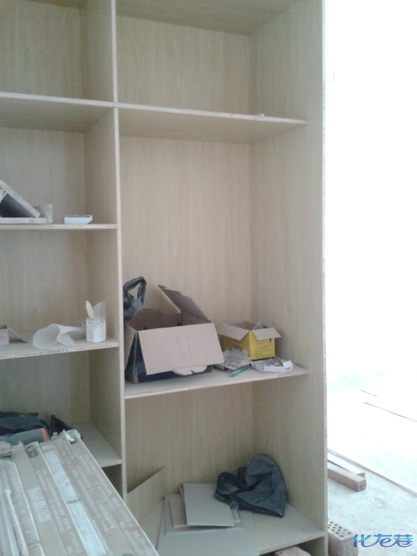 橱柜、衣柜到底要不要做到顶呢?痛苦的选择中