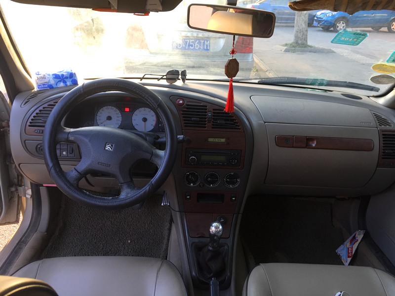 07年爱丽舍手动挡